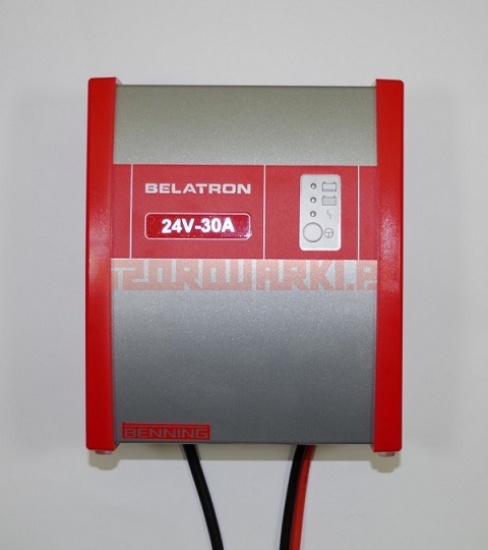 Prostownik ładowarka 24V 30A baterii trakcyjnych